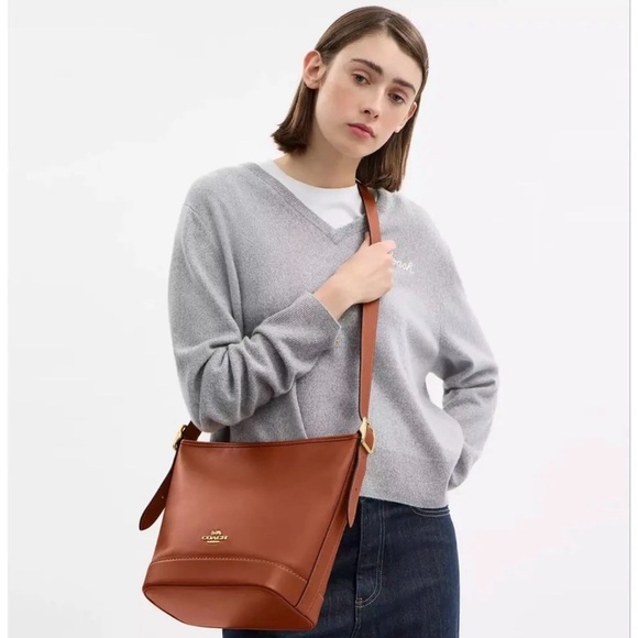 (NWT, box & bag) Coach Jude Duffle Bag NWT - Picture 12 of 12